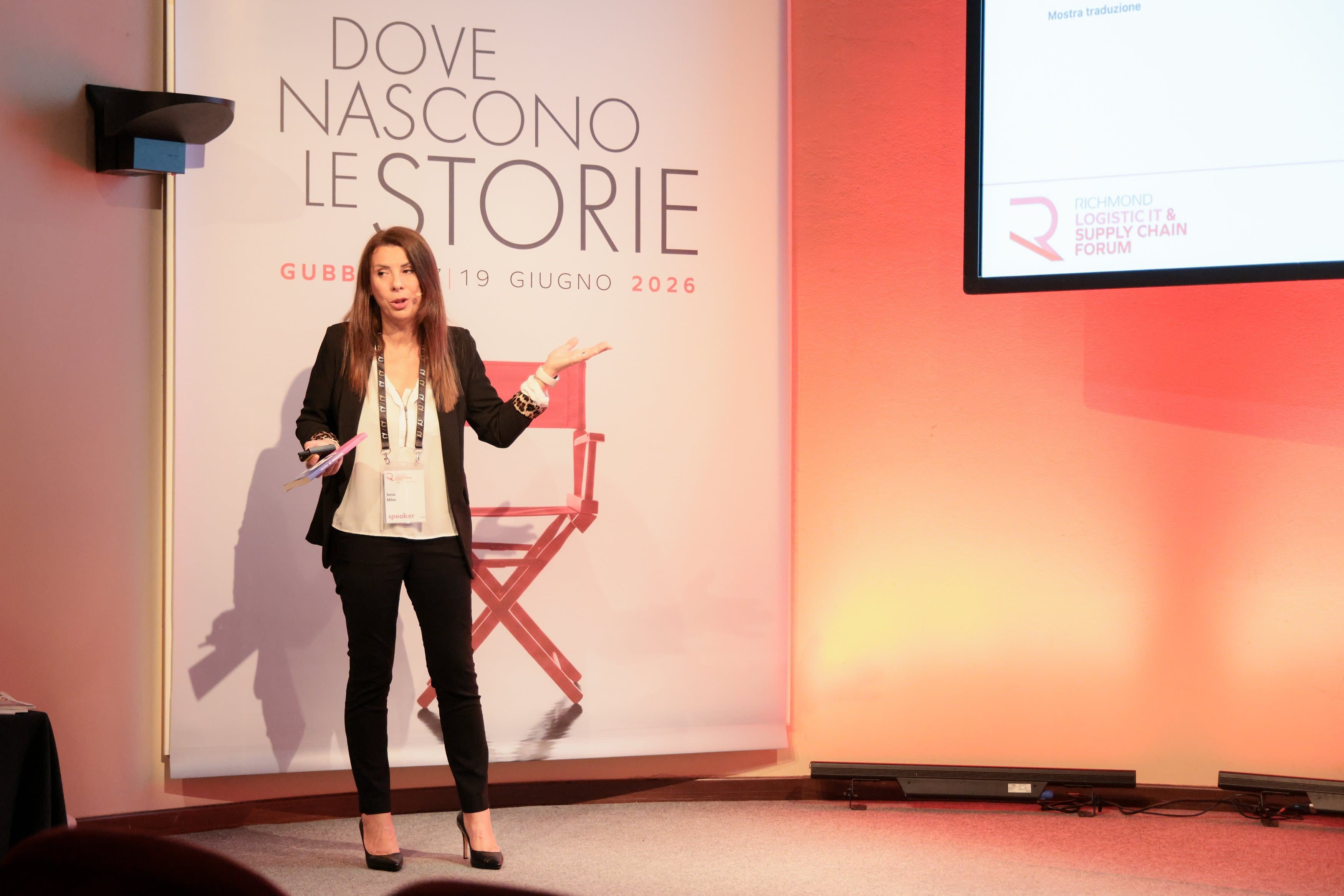 Sonia Milan durante il suo intervento al Richmond Logistics IT & Supply Chain Forum di Gubbio
